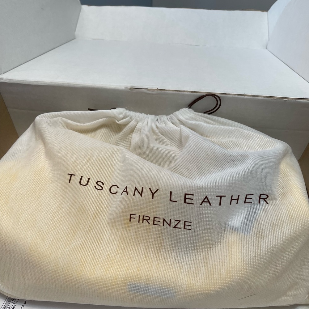 Tuscany Leather hobo bag. NWT ! - Picture 13 of 14